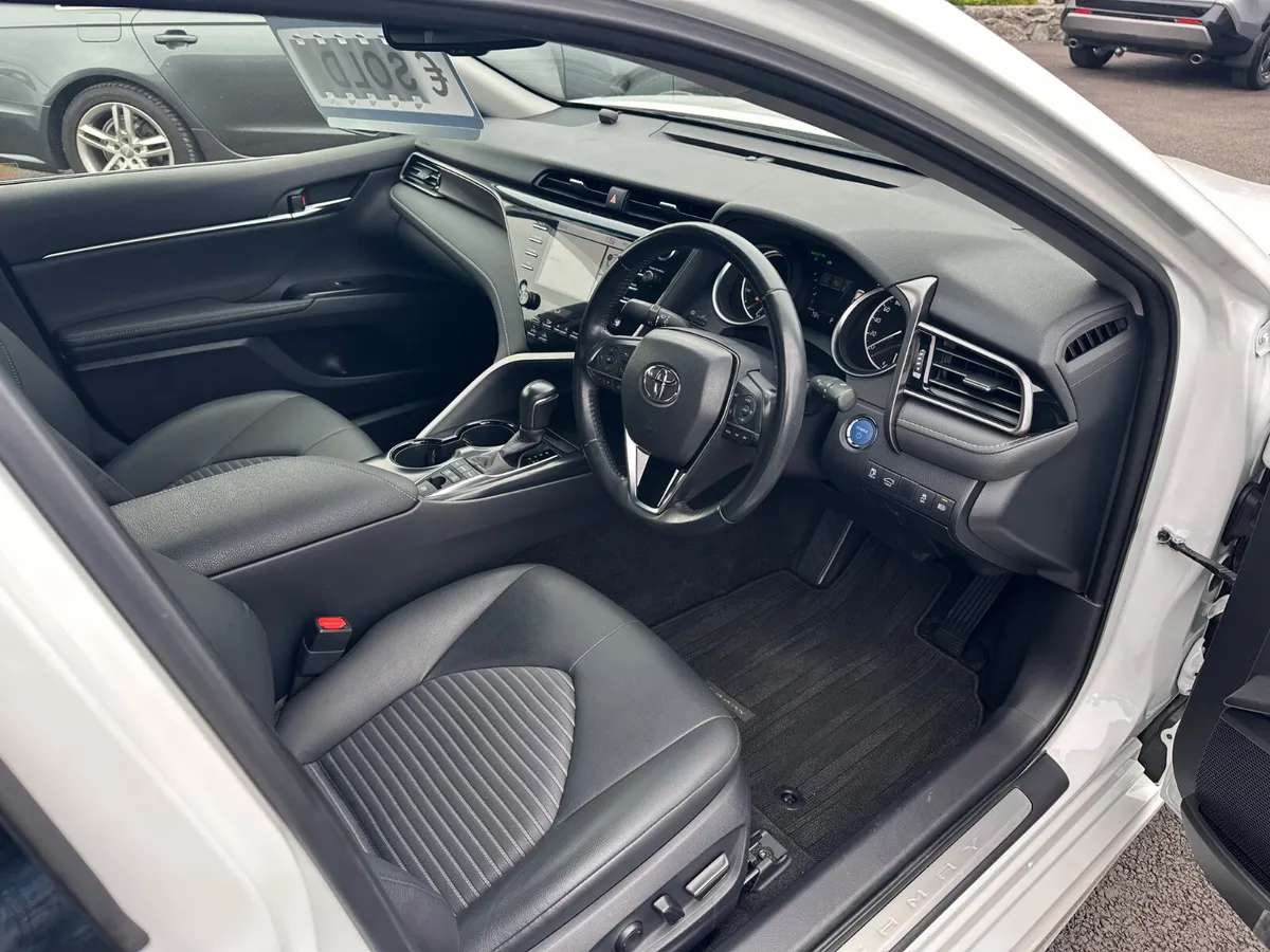 Top Spec - World Sport Edition - Self Charging - Image 2