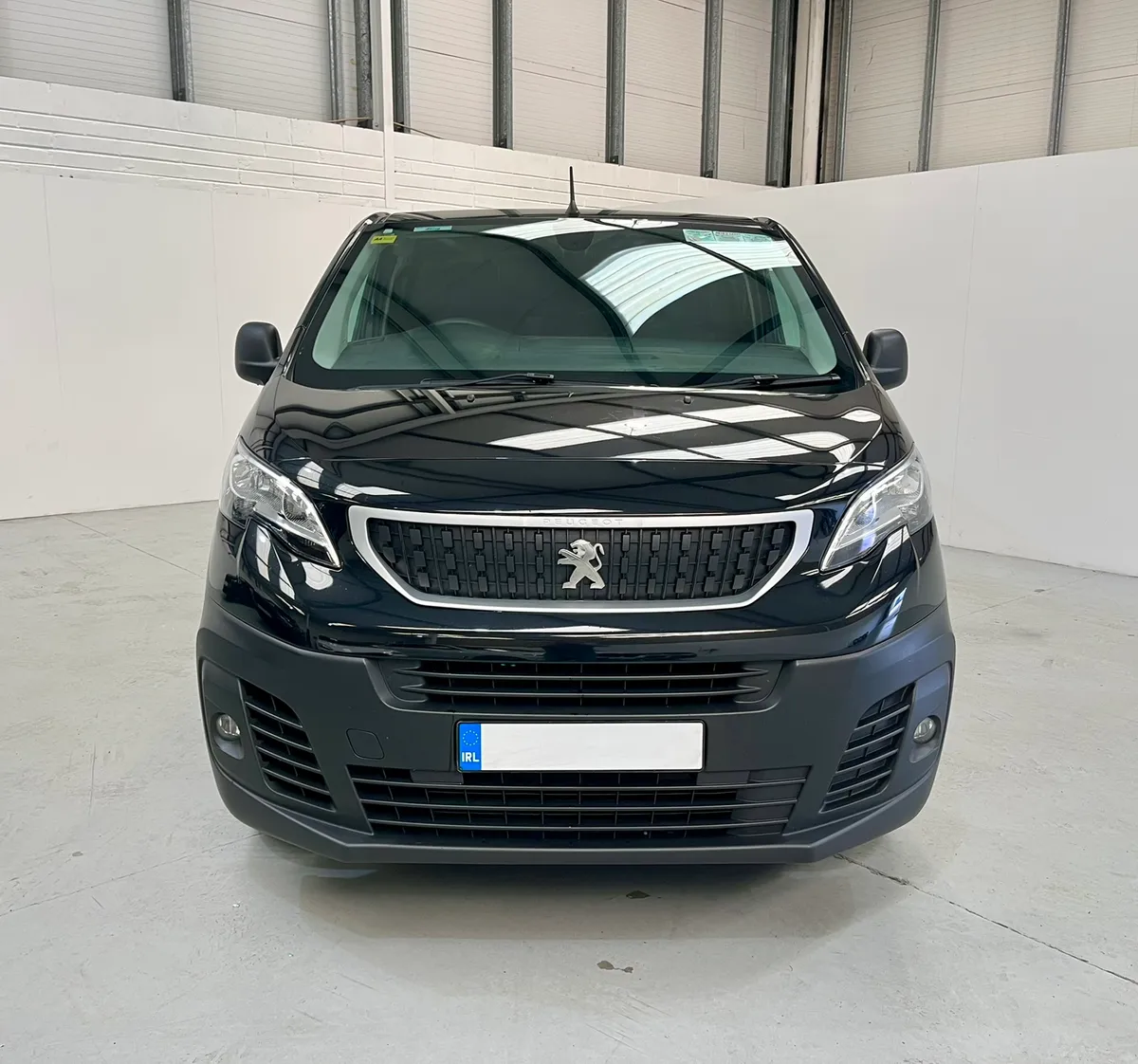 212 Peugeot Expert Professional 120hp - Image 3