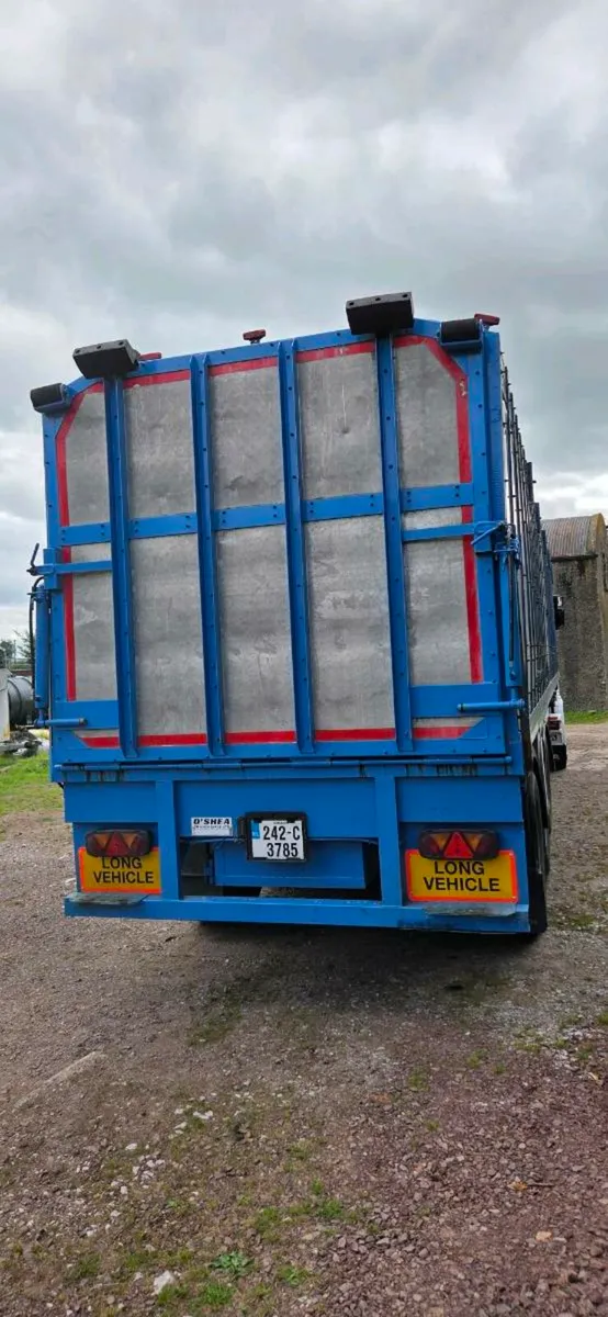 Cattle trailer 40ft. - Image 2