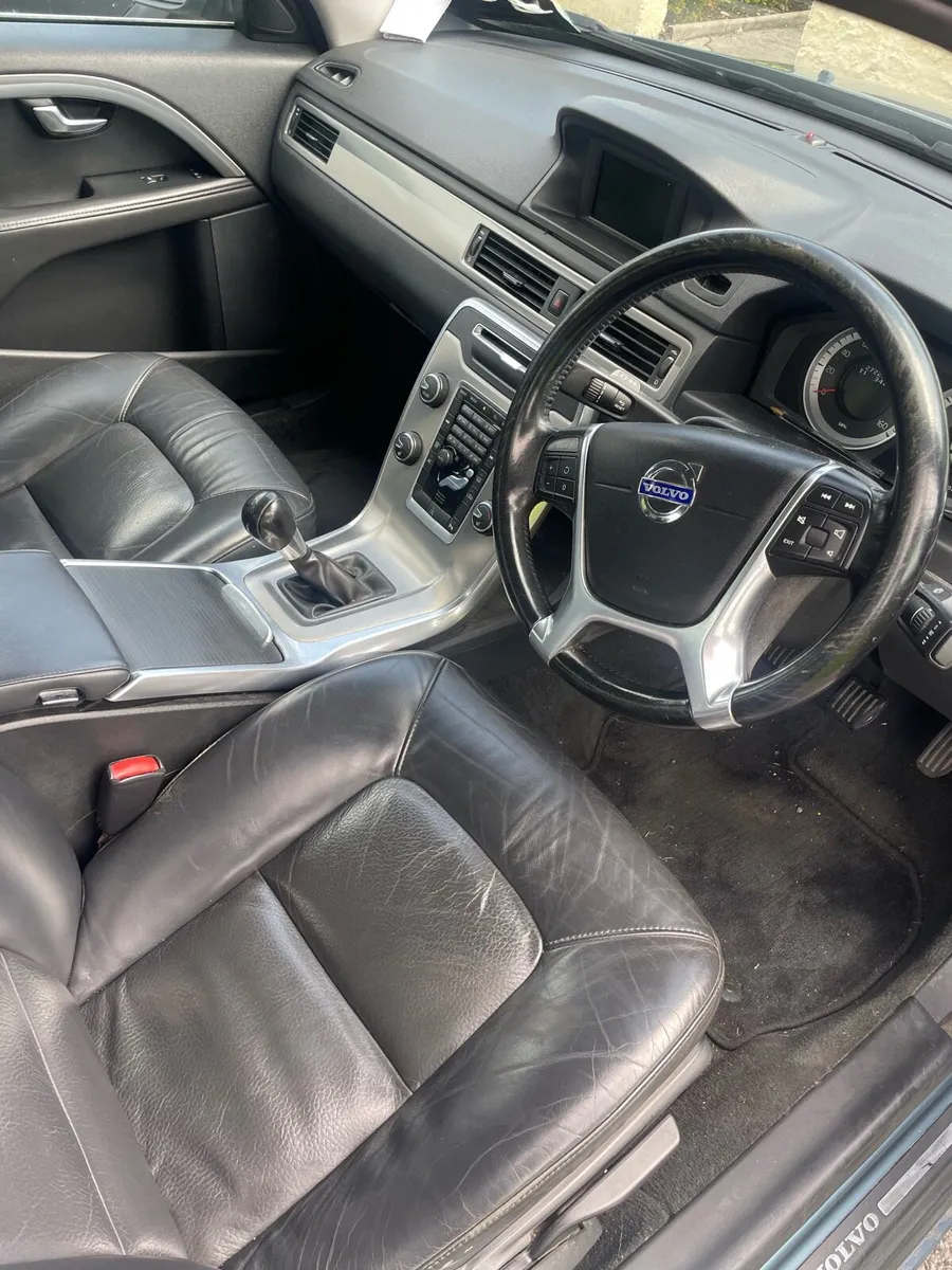 131 Volvo S80 - Image 4