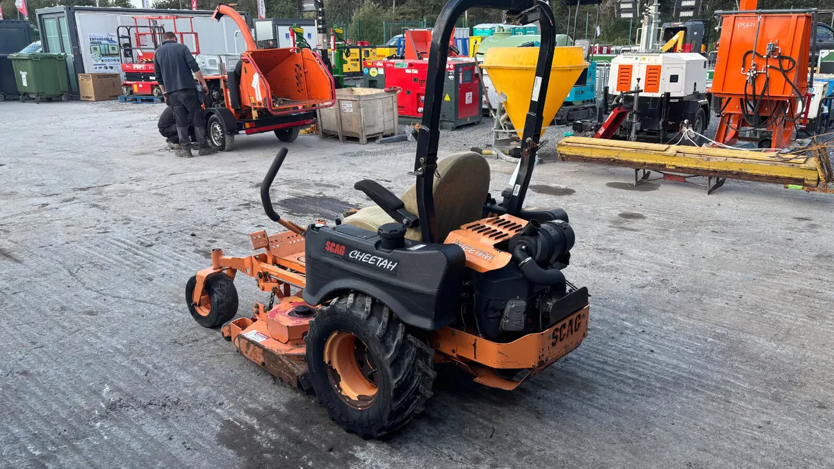 SCAG Cheetah Zero Turn Mower - Image 4