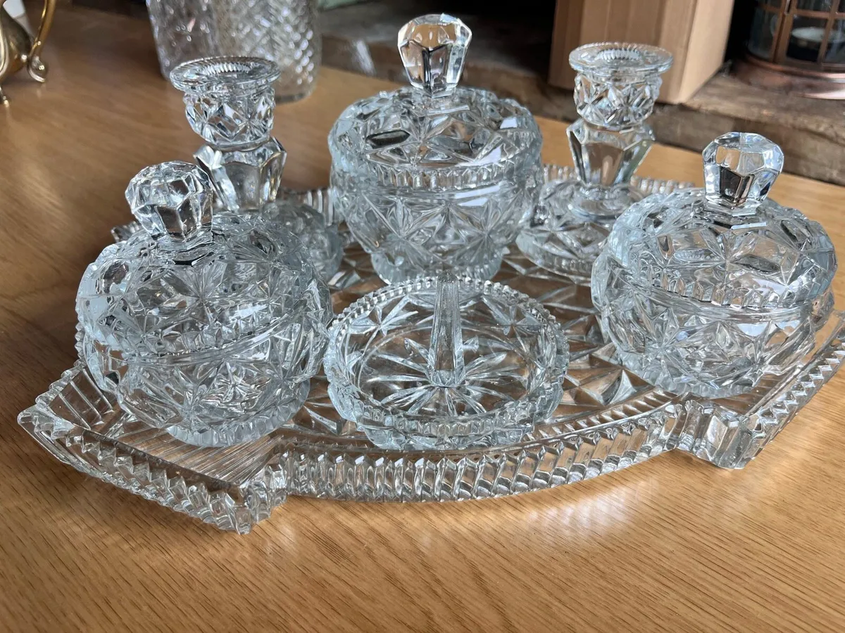 Vintage crystal vanity set - Image 2