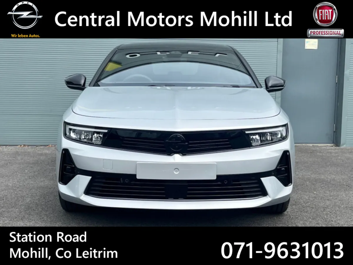 Opel Astra GS 5Dr 1.2 Petrol * * 2.52% APR * * - Image 3