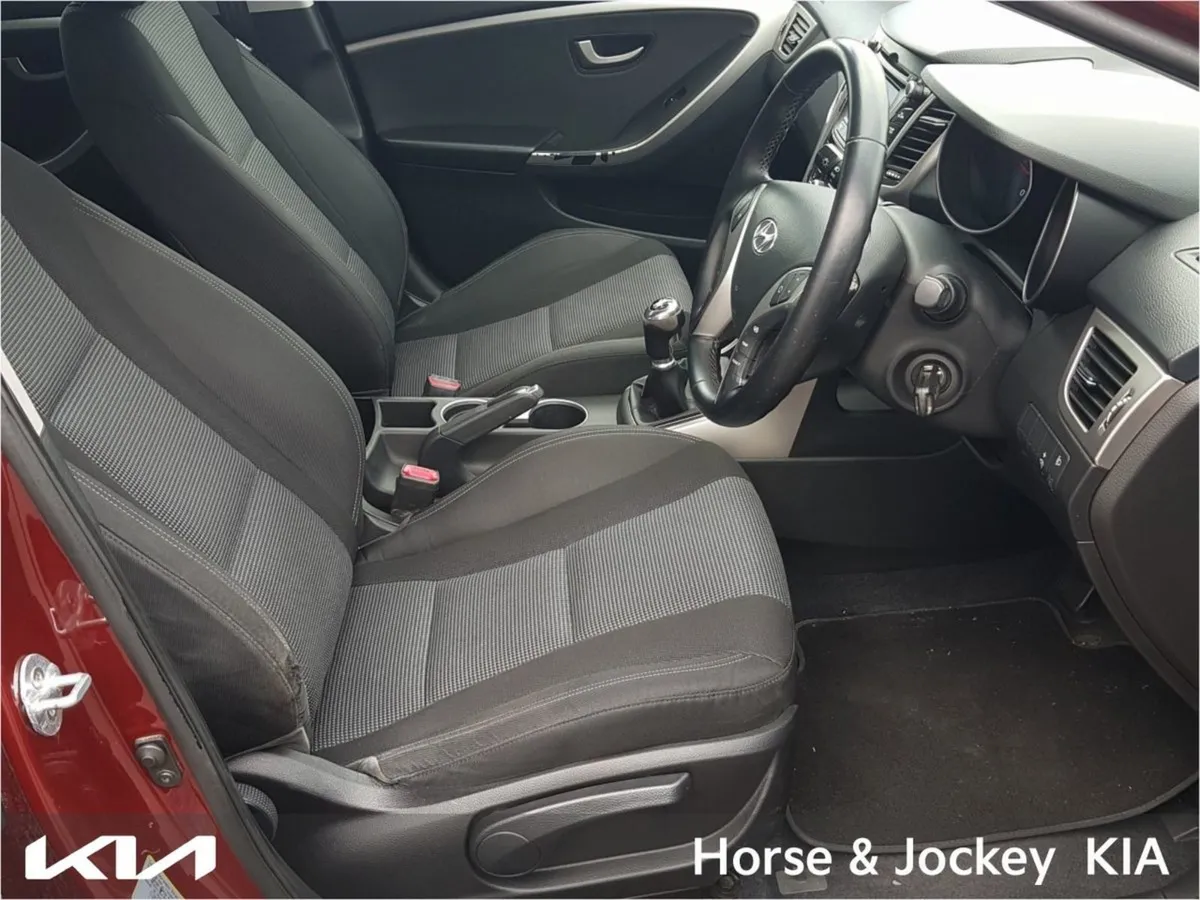 Hyundai i30 1.4l Diesel Classic - Image 3