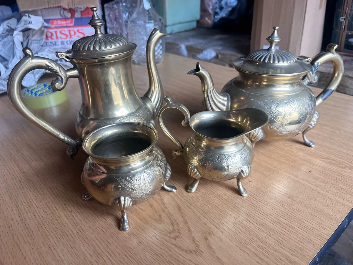 4 piece vintage tea set - Image 2