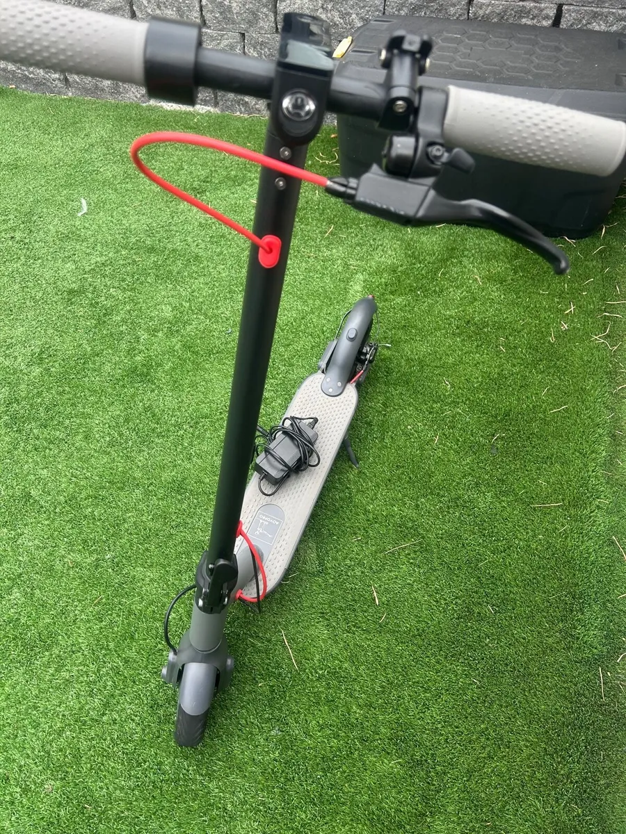 E scooter - Image 4