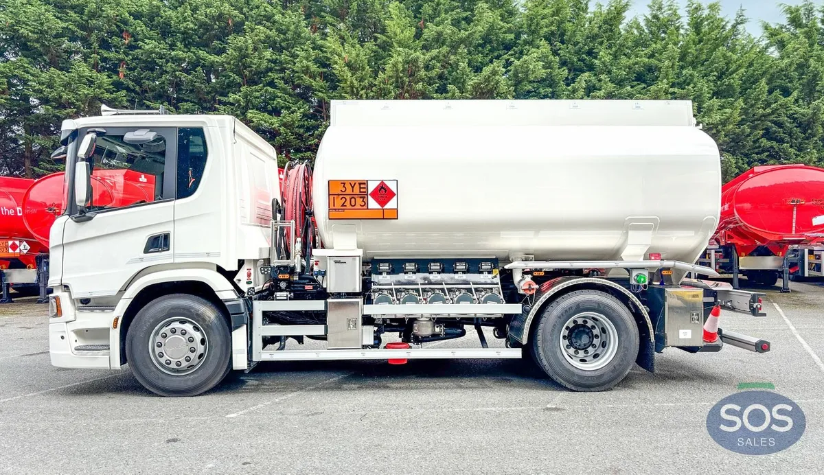 2025 Scania P320 4×2 Rigid Tanker - Image 3