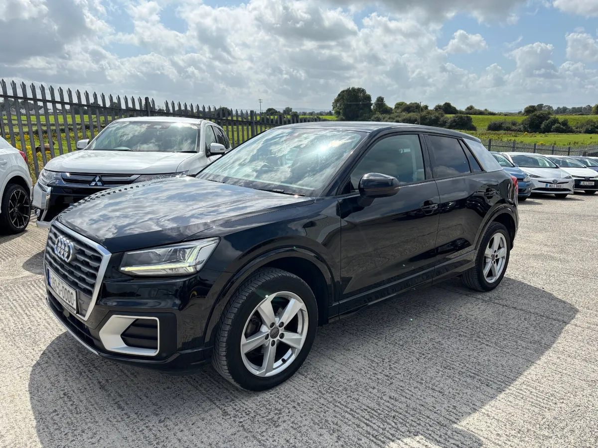 Audi Q2 TFSI S-TRONIC 2019 - Image 3