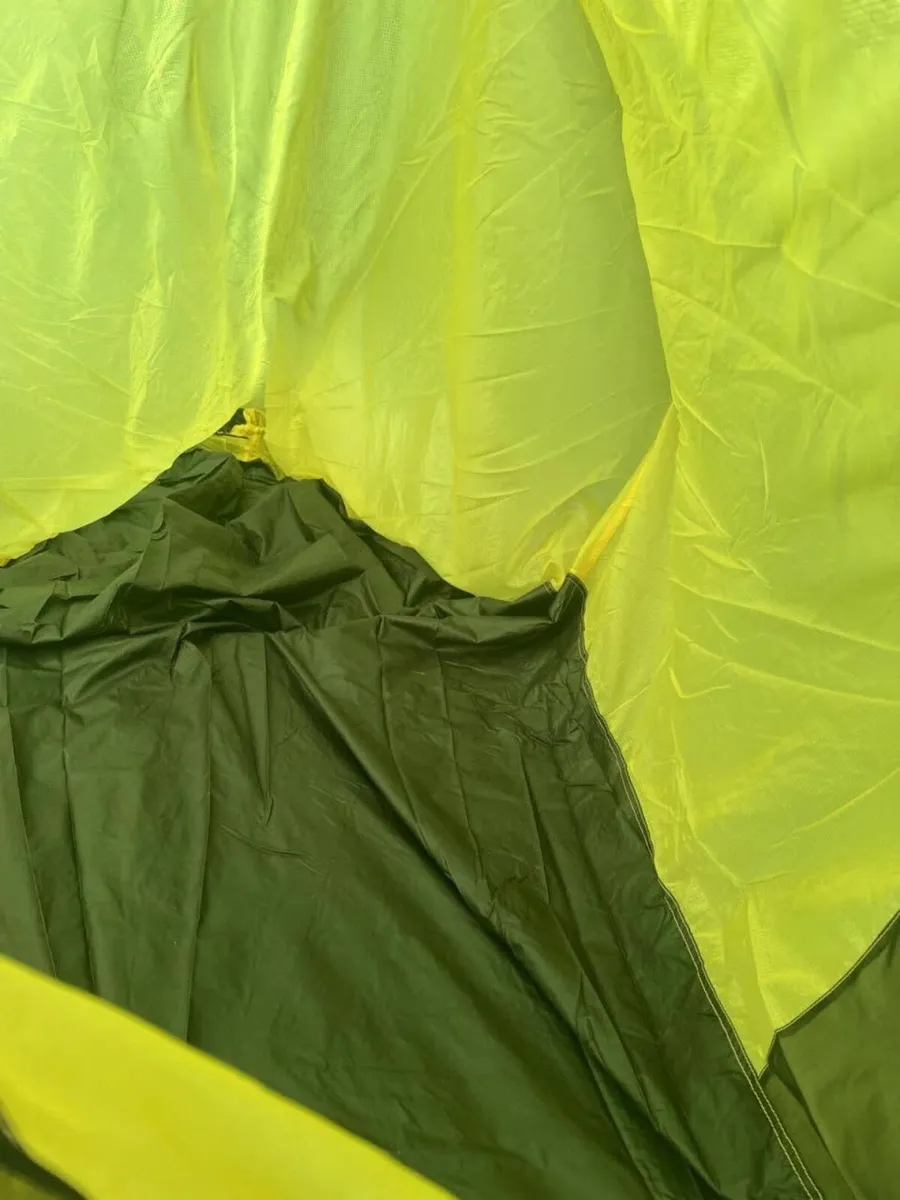 Top-Quality Terra Nova Tent - Image 4