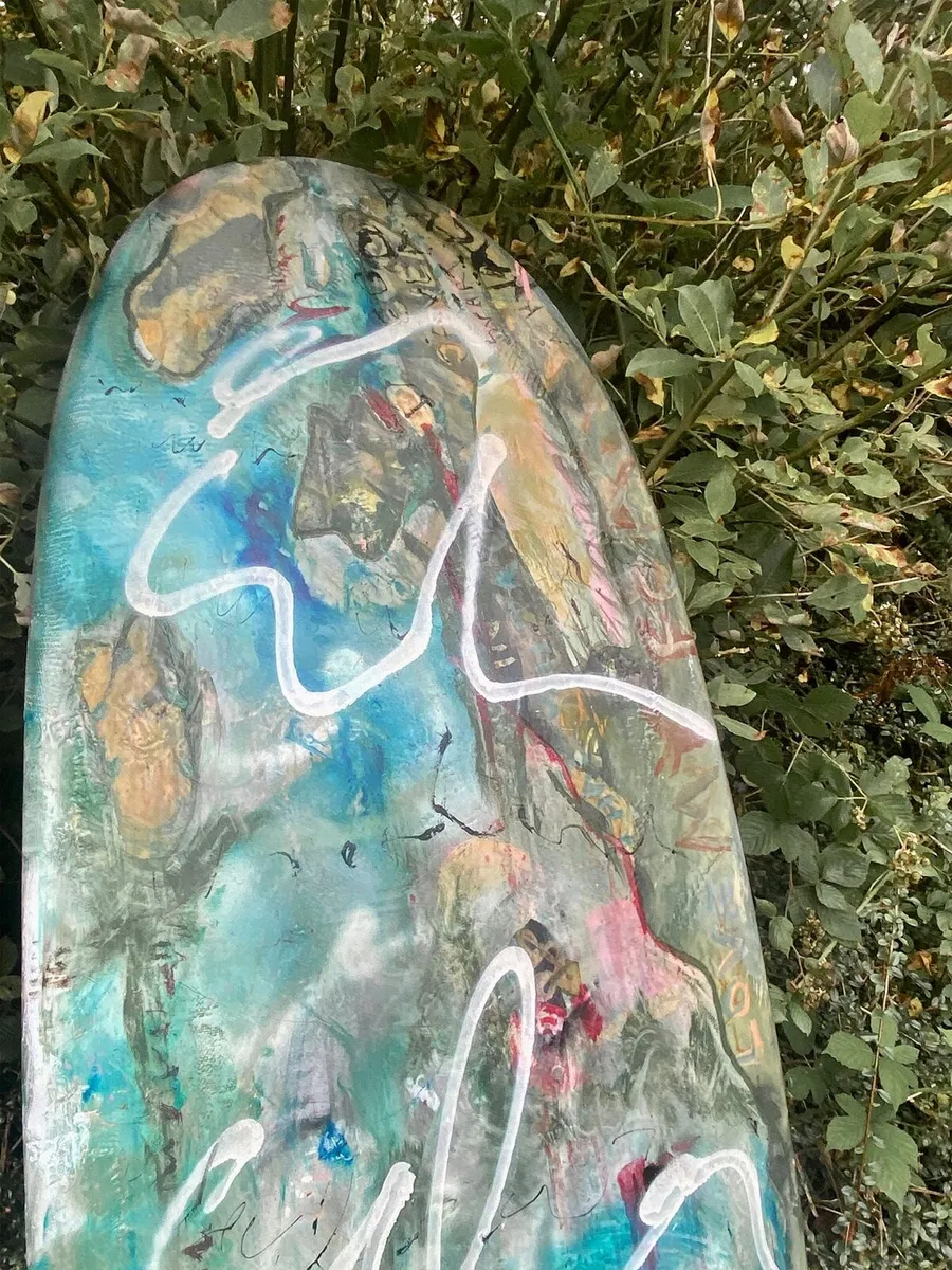 Artsy midlenght 7”1 ready to be surfed - Image 2