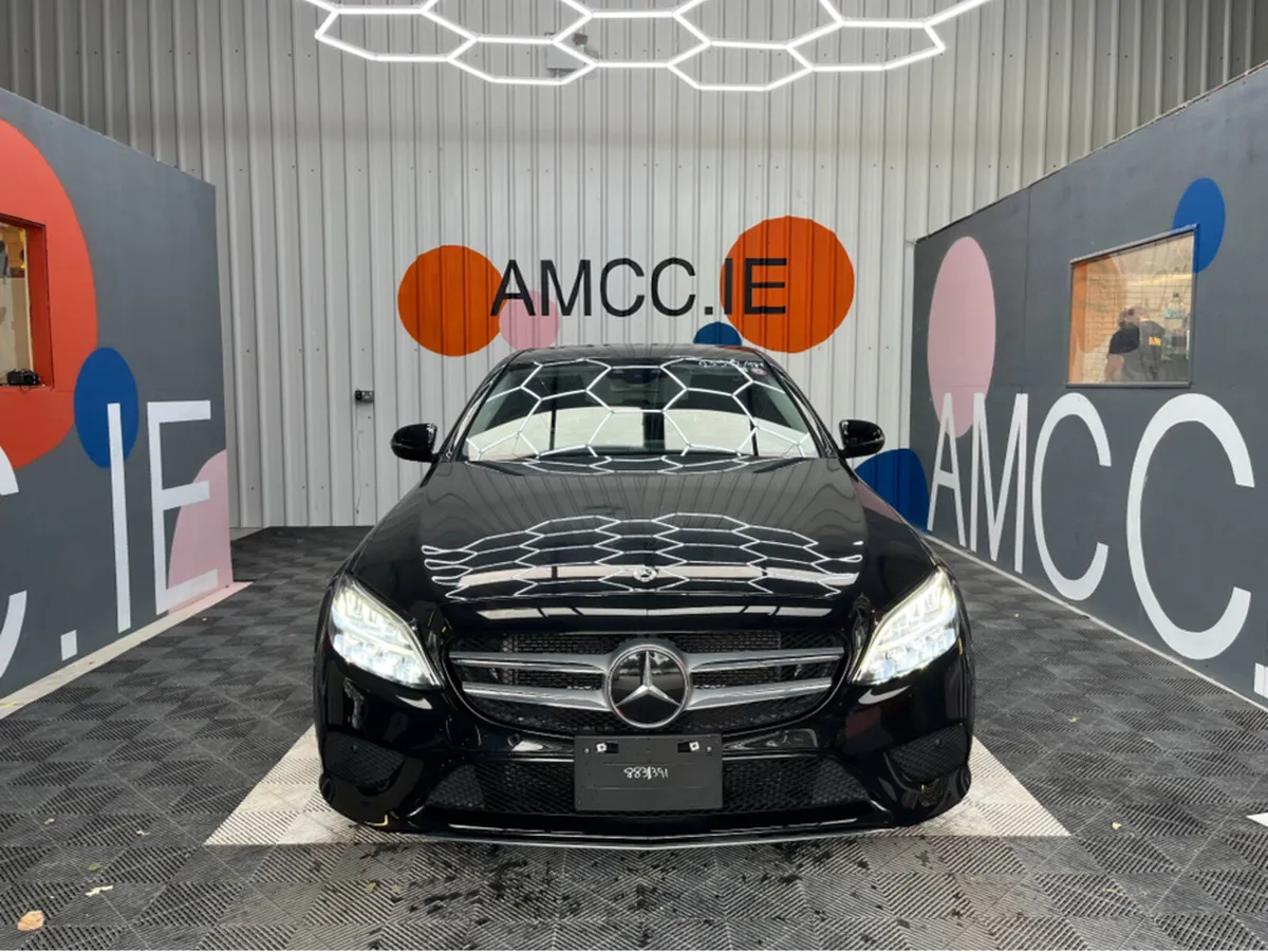 Mercedes-Benz C-Class C180 / 40k KMs / HEATED SEAT - Image 3
