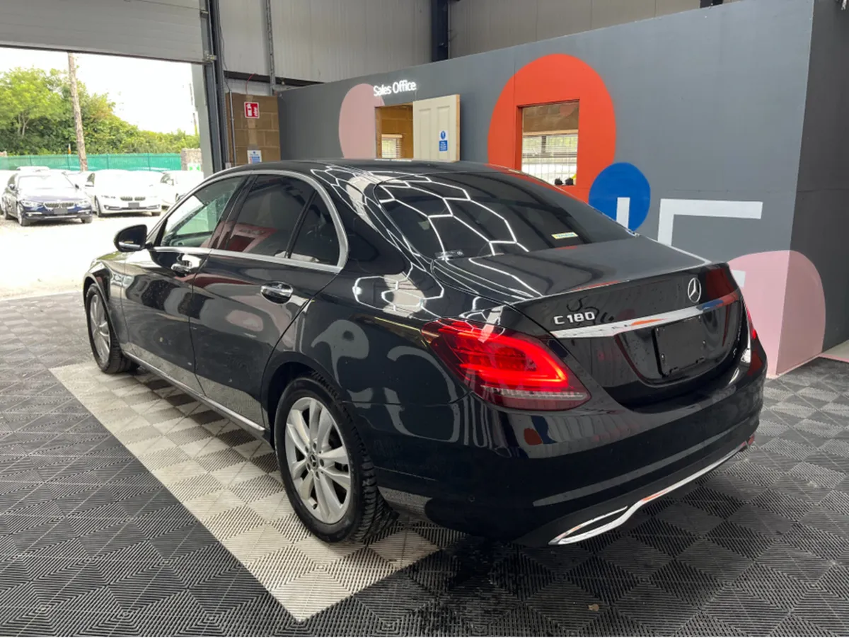 Mercedes-Benz C-Class C180 / 40k KMs / HEATED SEAT - Image 4