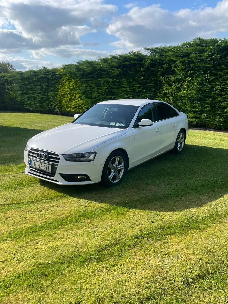 Audi A4 2.0 TDI Technik 136PS 4DR - Image 2