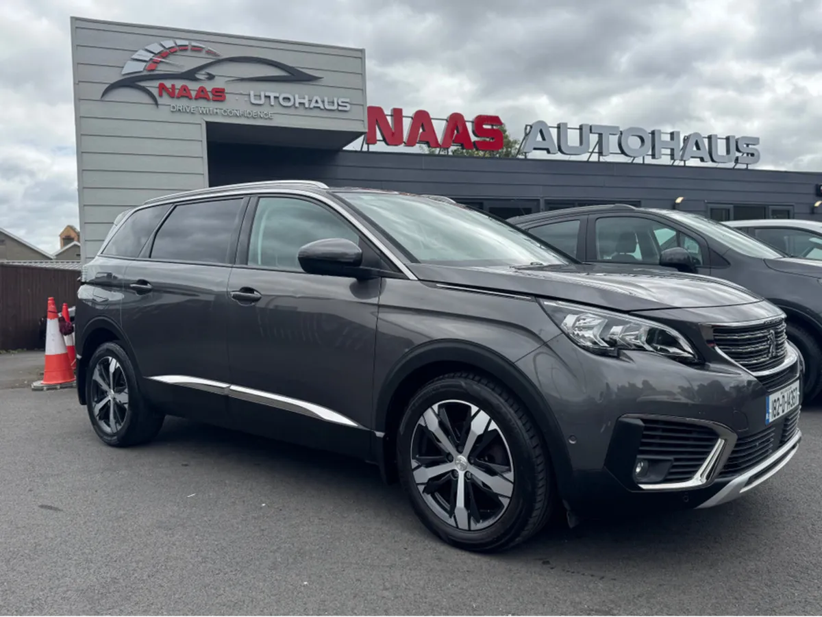 Peugeot 5008 ALLURE 1.2 130 - Image 2