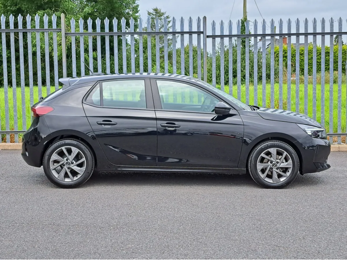 Opel Corsa ELEGANCE 1.2 75BHP **REVERSING  CAMERA* - Image 3