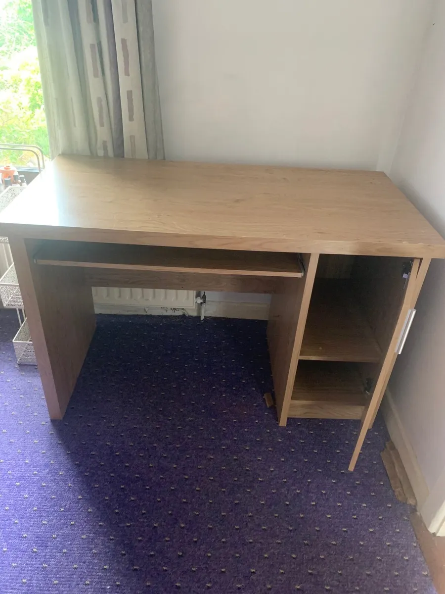 Office / study desk