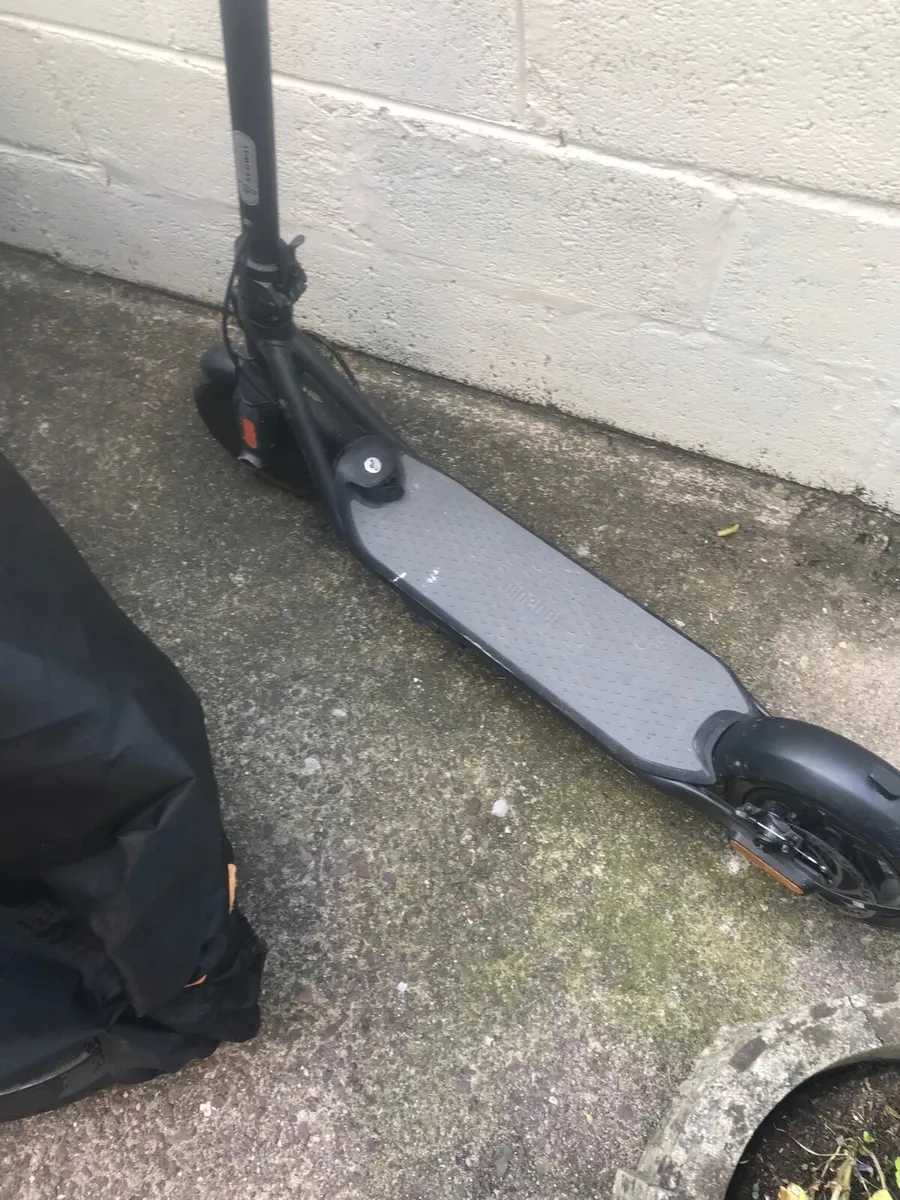 Electric scooter - Image 2