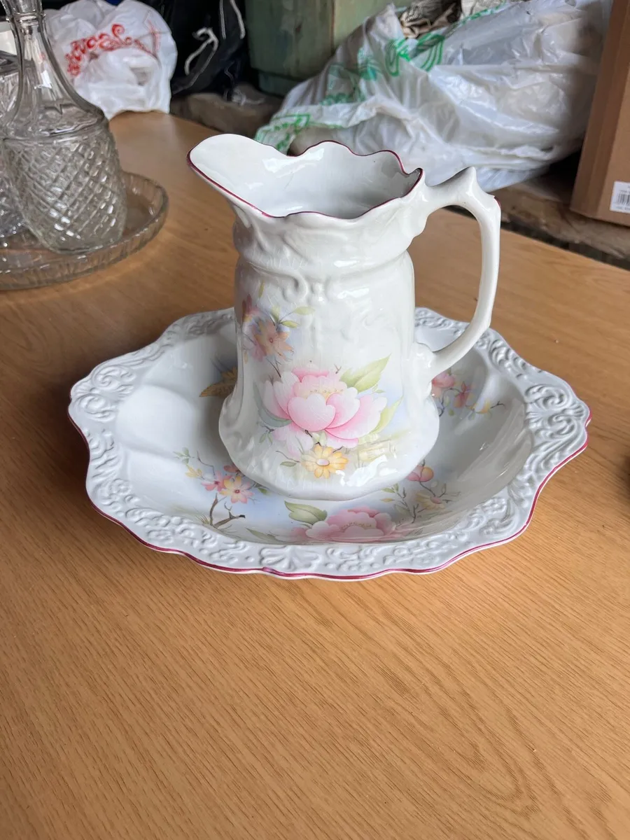 Staffordshire wash set - Image 1