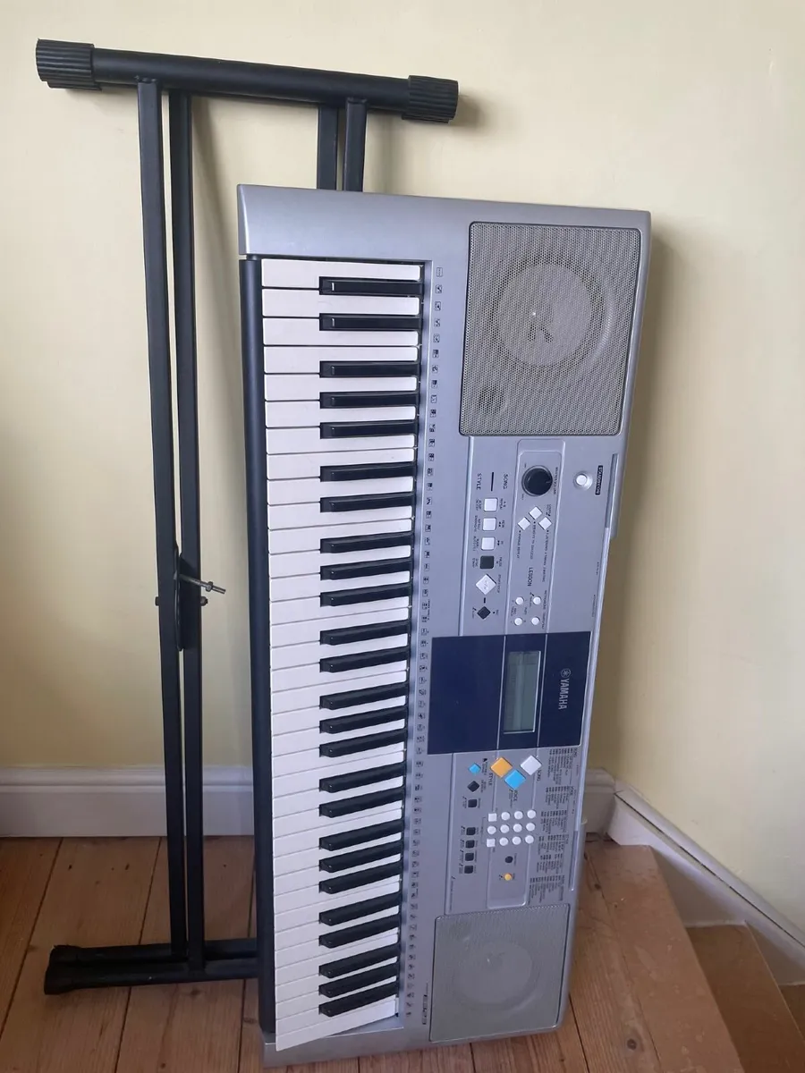 Yamaha Keyboard