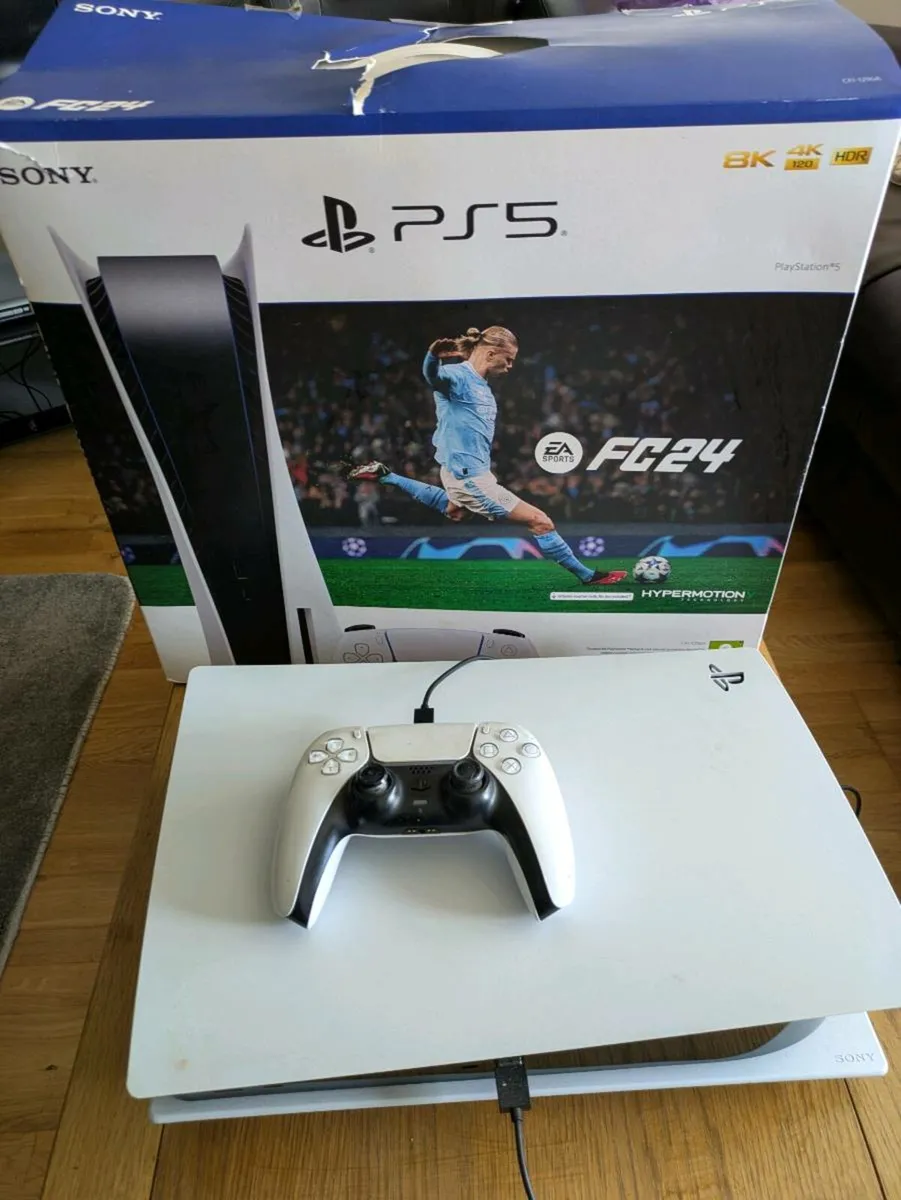 PlayStation 5 - Image 2