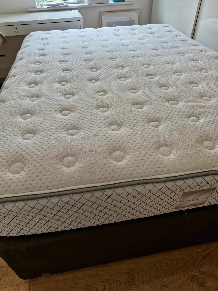 King size orthopedic Mattress & Divan base bed. - Image 2