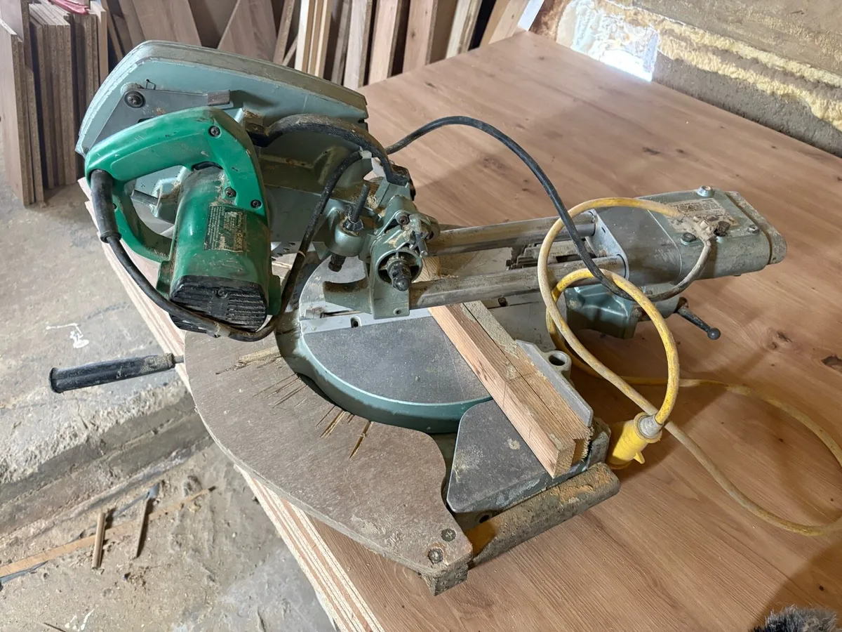 Hitachi chop saw - Image 1