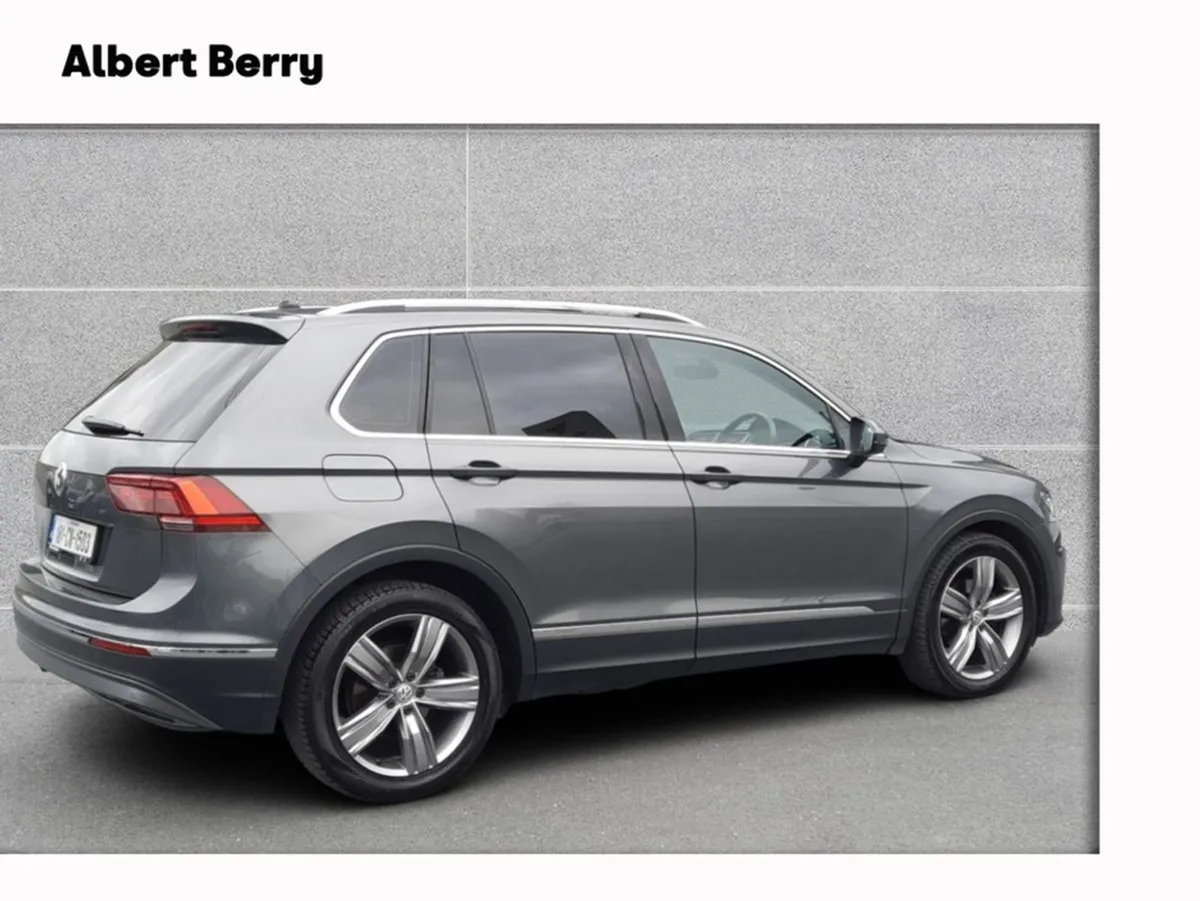 Volkswagen Tiguan 2.0 TDI SE L Bluemotion 150PS 5 - Image 4