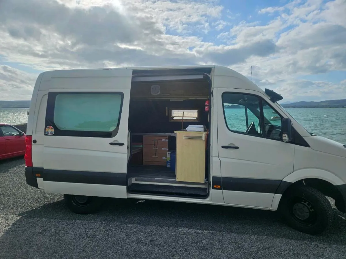 Crafter camper - Image 1