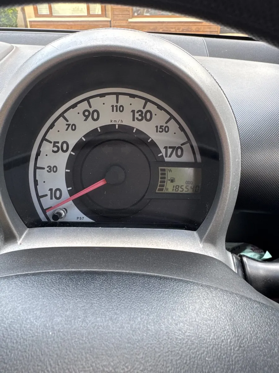 Toyota Aygo 2011 - Image 3