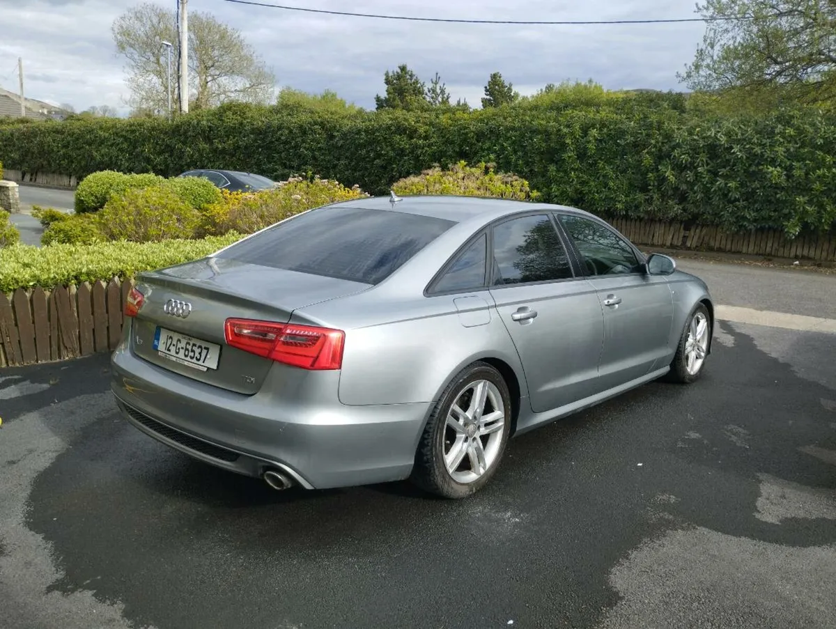Car - Image 1
