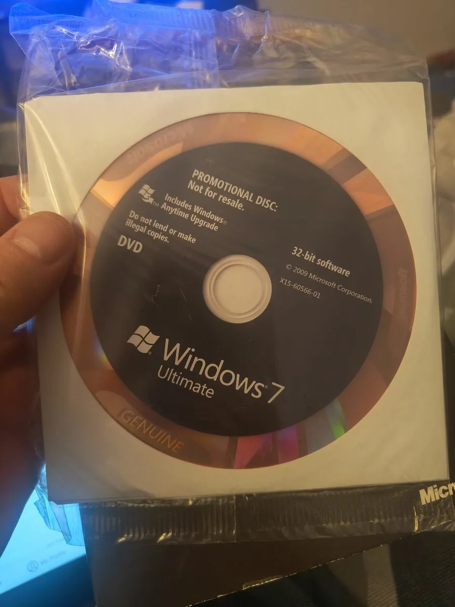 RARE  FINE Genuine Windows  7  Ultimate - Image 4