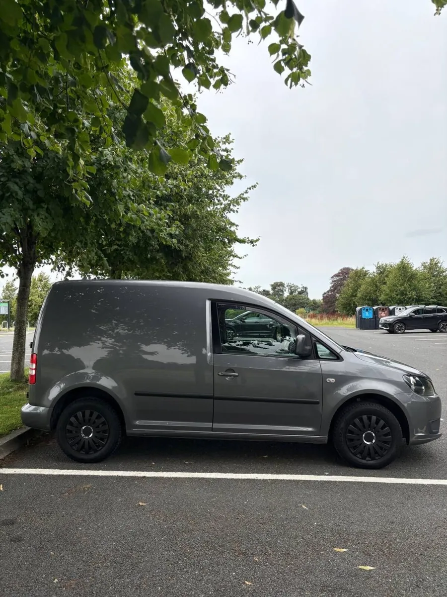 Volkswagen Caddy 1,6 TDI - Image 3