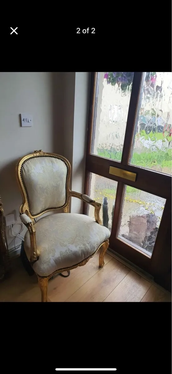 Gold antique chair - Image 1