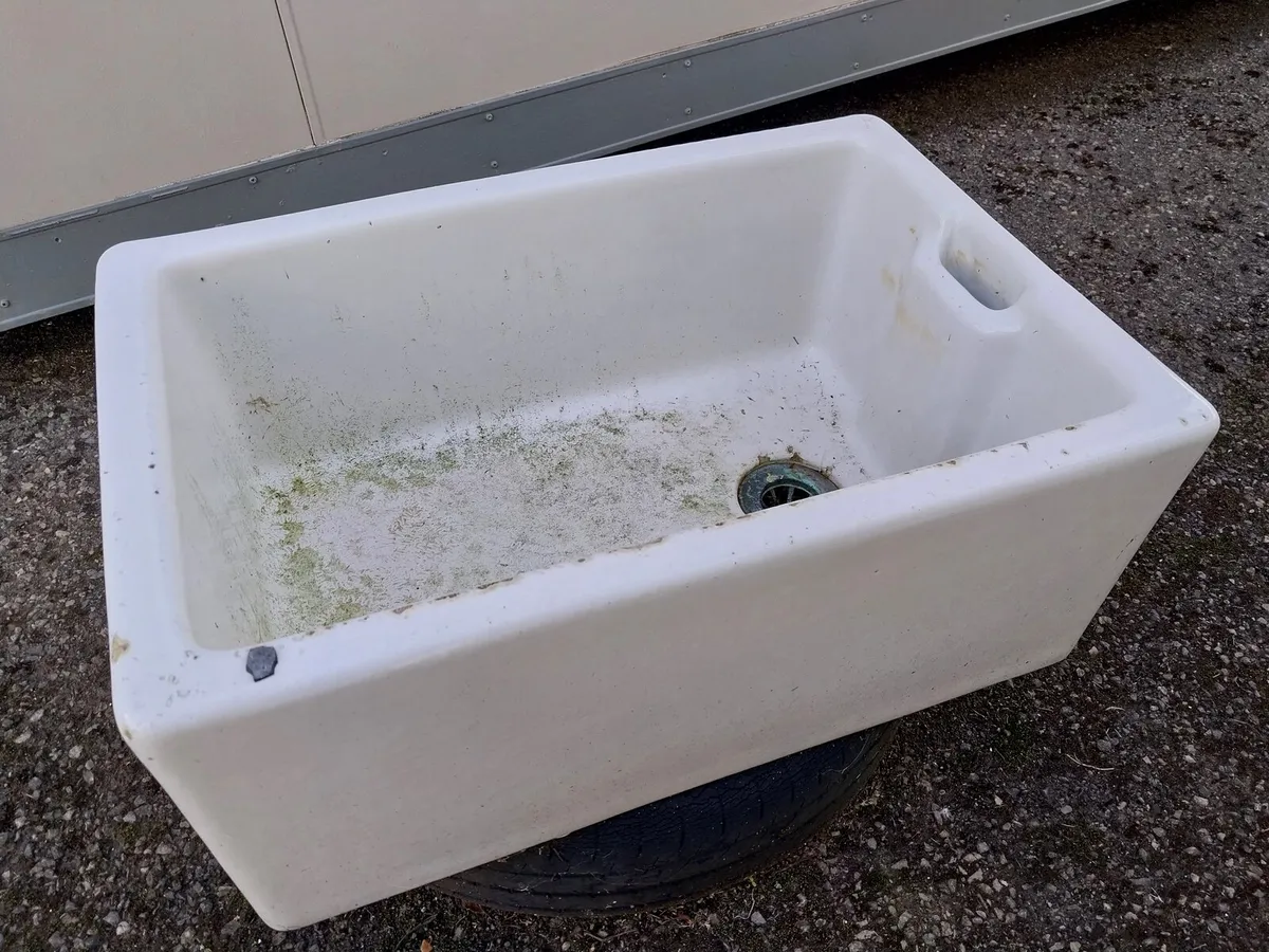 Belfast sink - Image 1