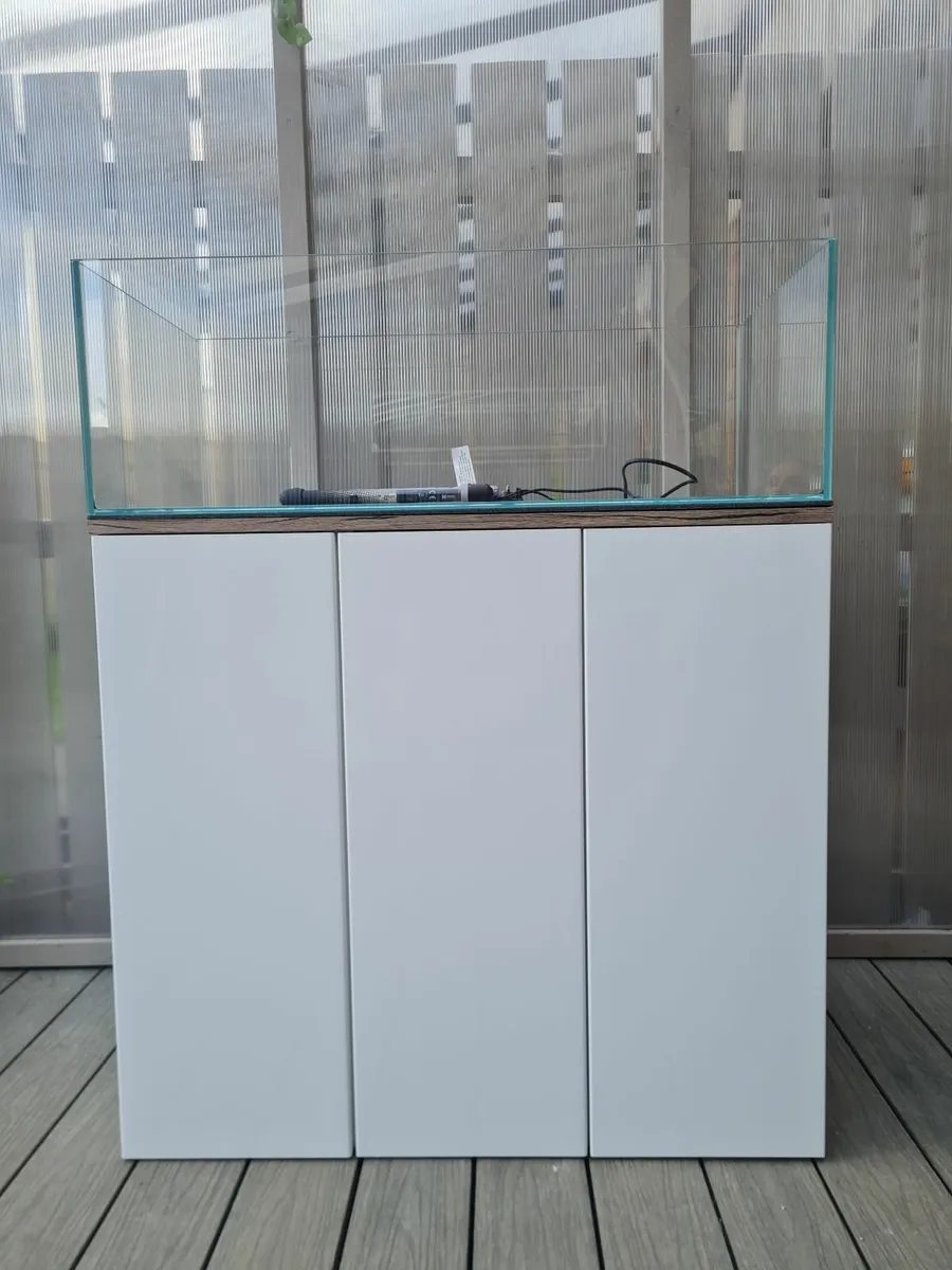 Fish tank - Image 3