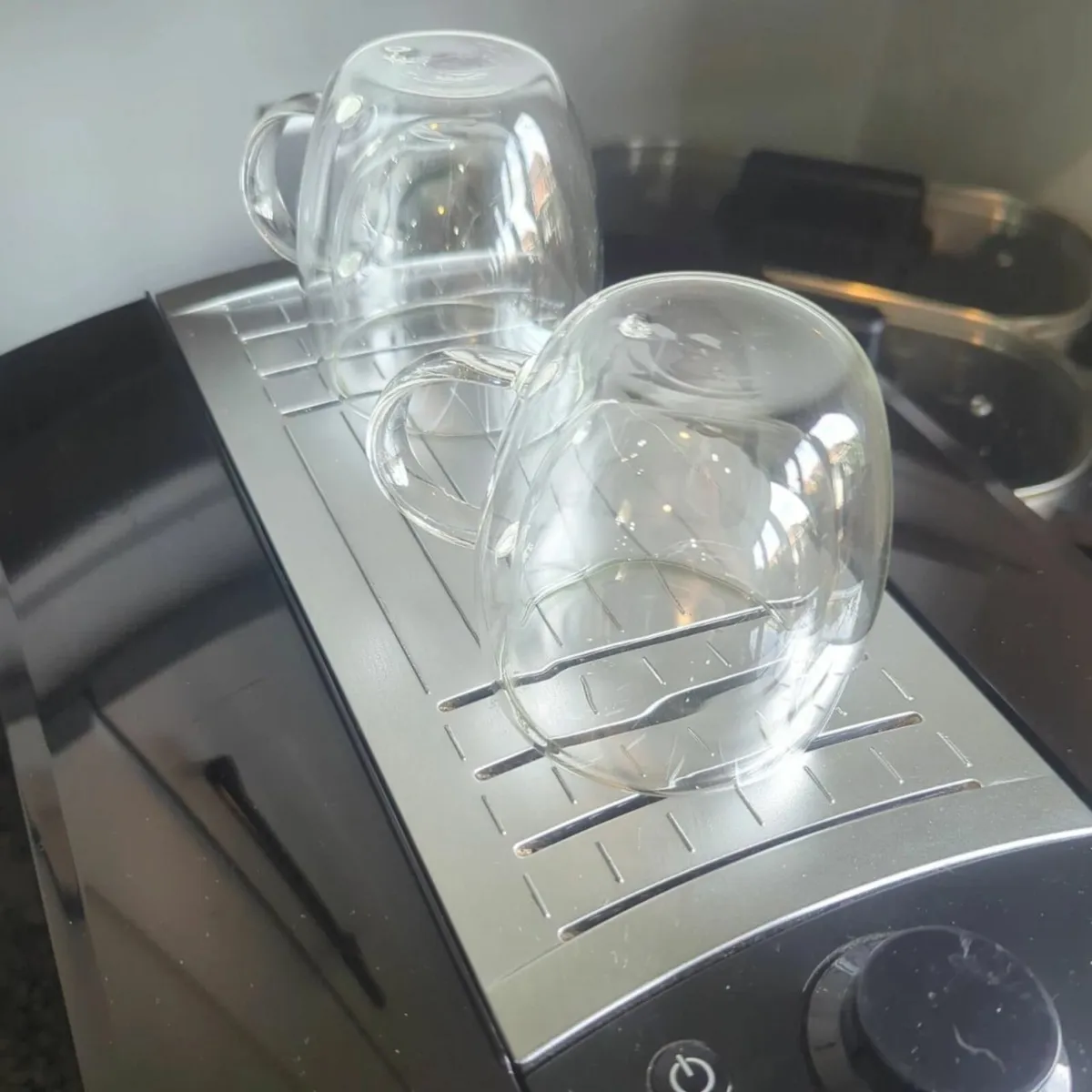 Miele CM5200 Black Bean-to-Cup Coffee Machine - Image 4
