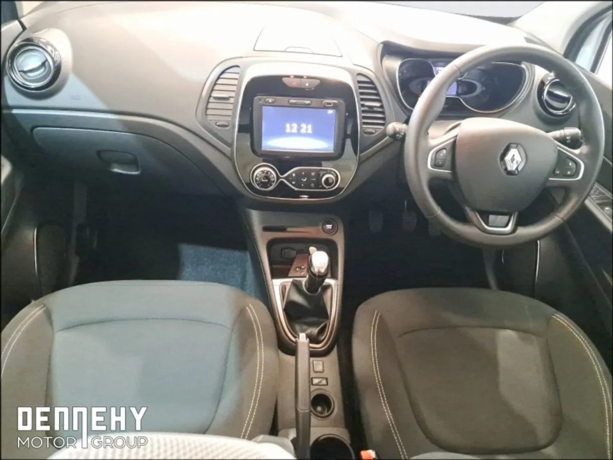 Renault Captur 0.9 TCe 90 Iconic - Image 3