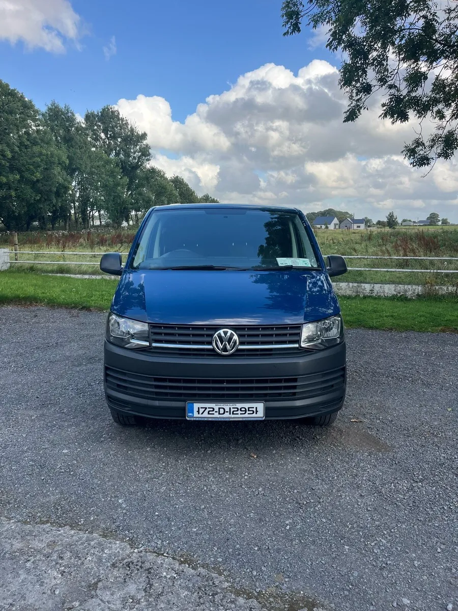 VW Transporter 2017 - Image 2
