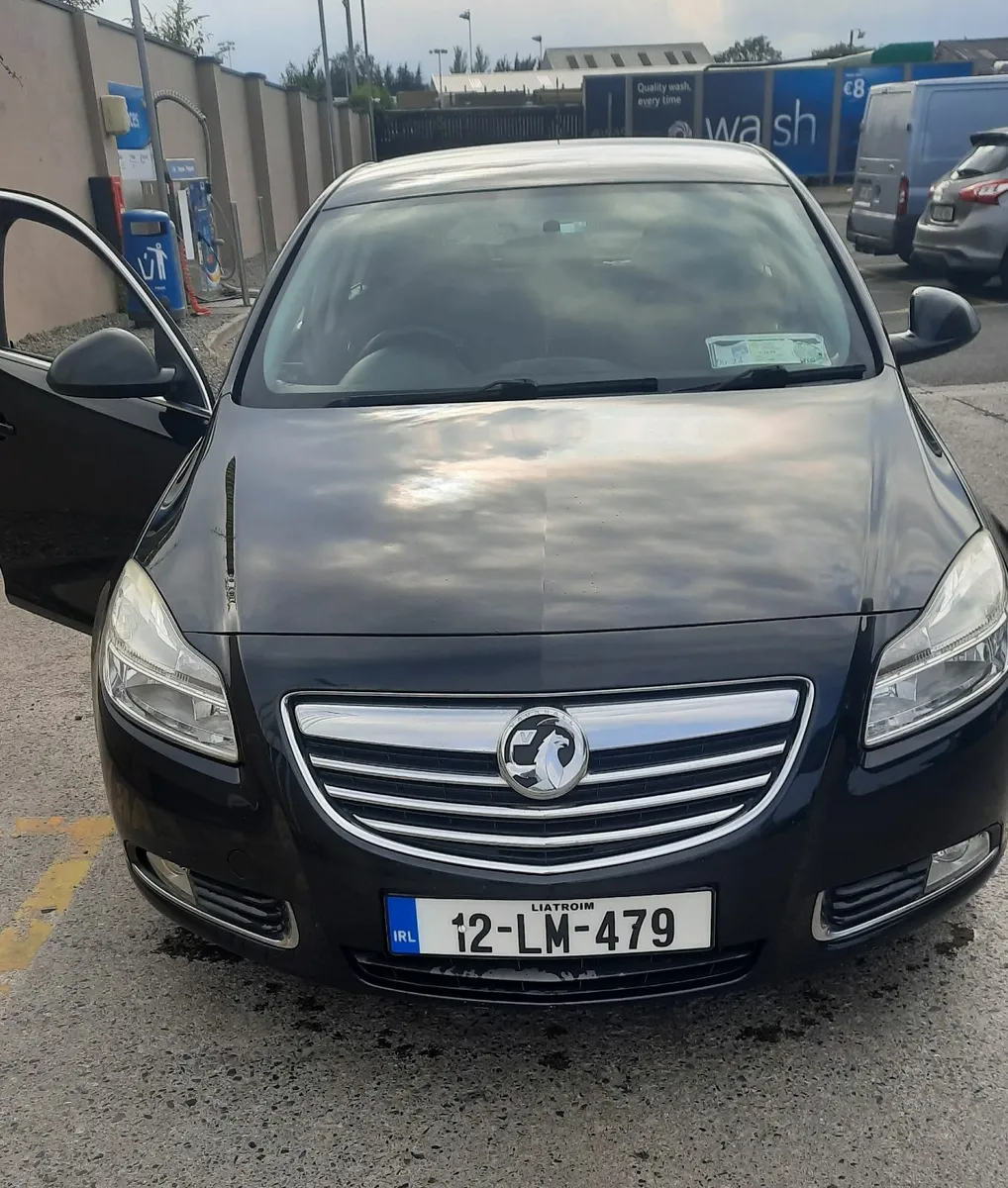 Vauxhall Insignia 2012 - Image 1