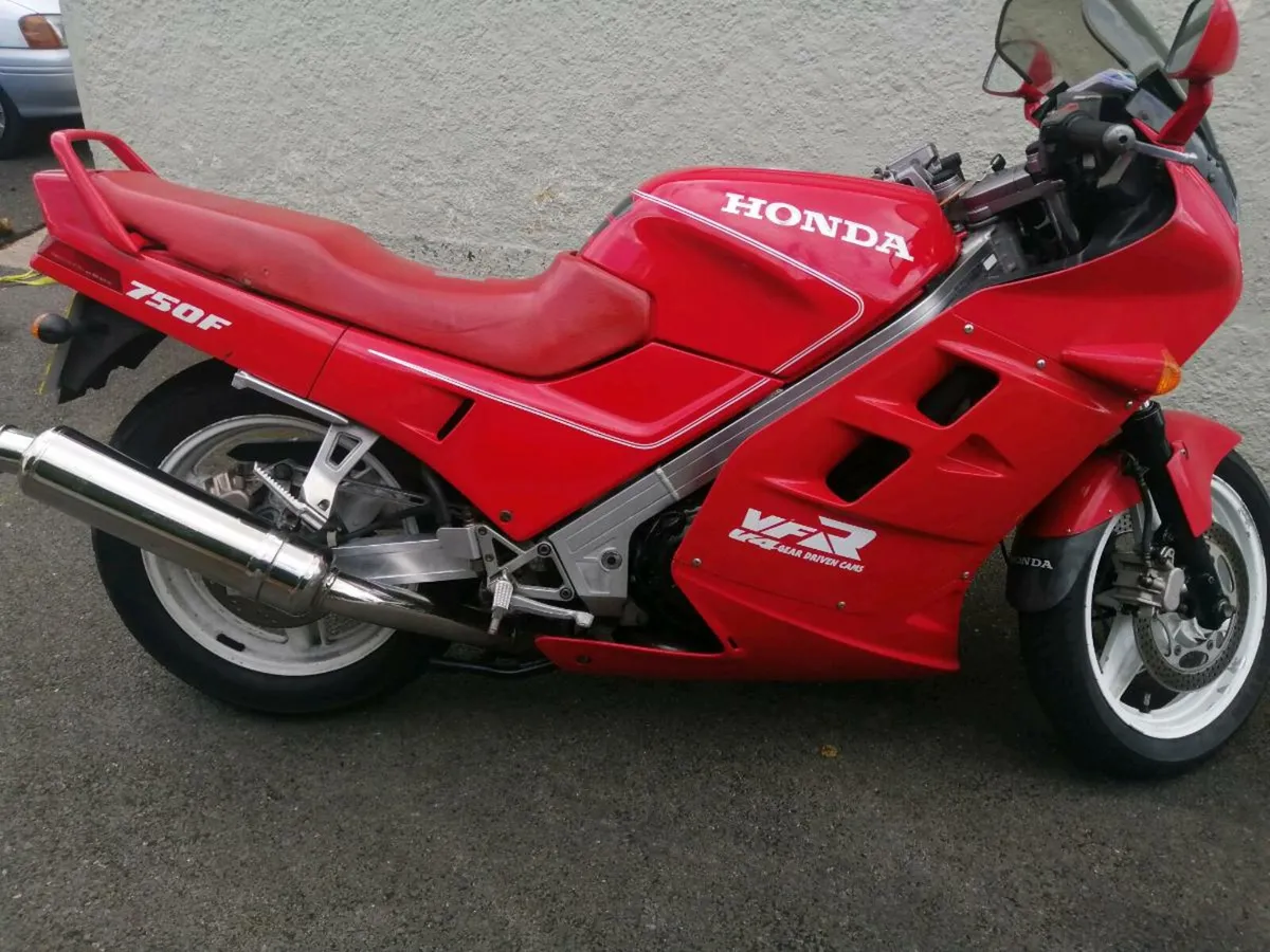 1989 honda vfr750, full test - Image 1