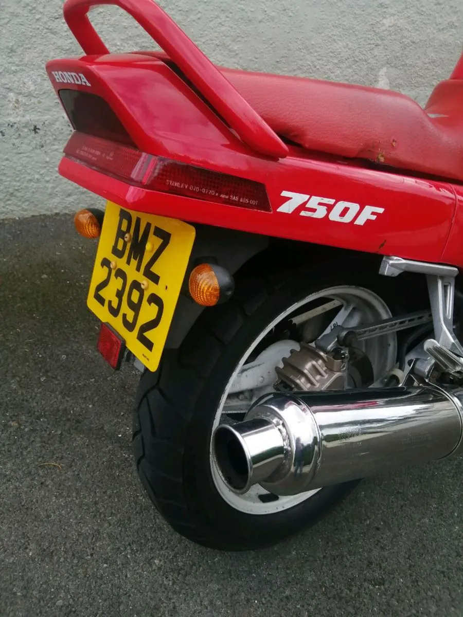 1989 honda vfr750, full test - Image 2