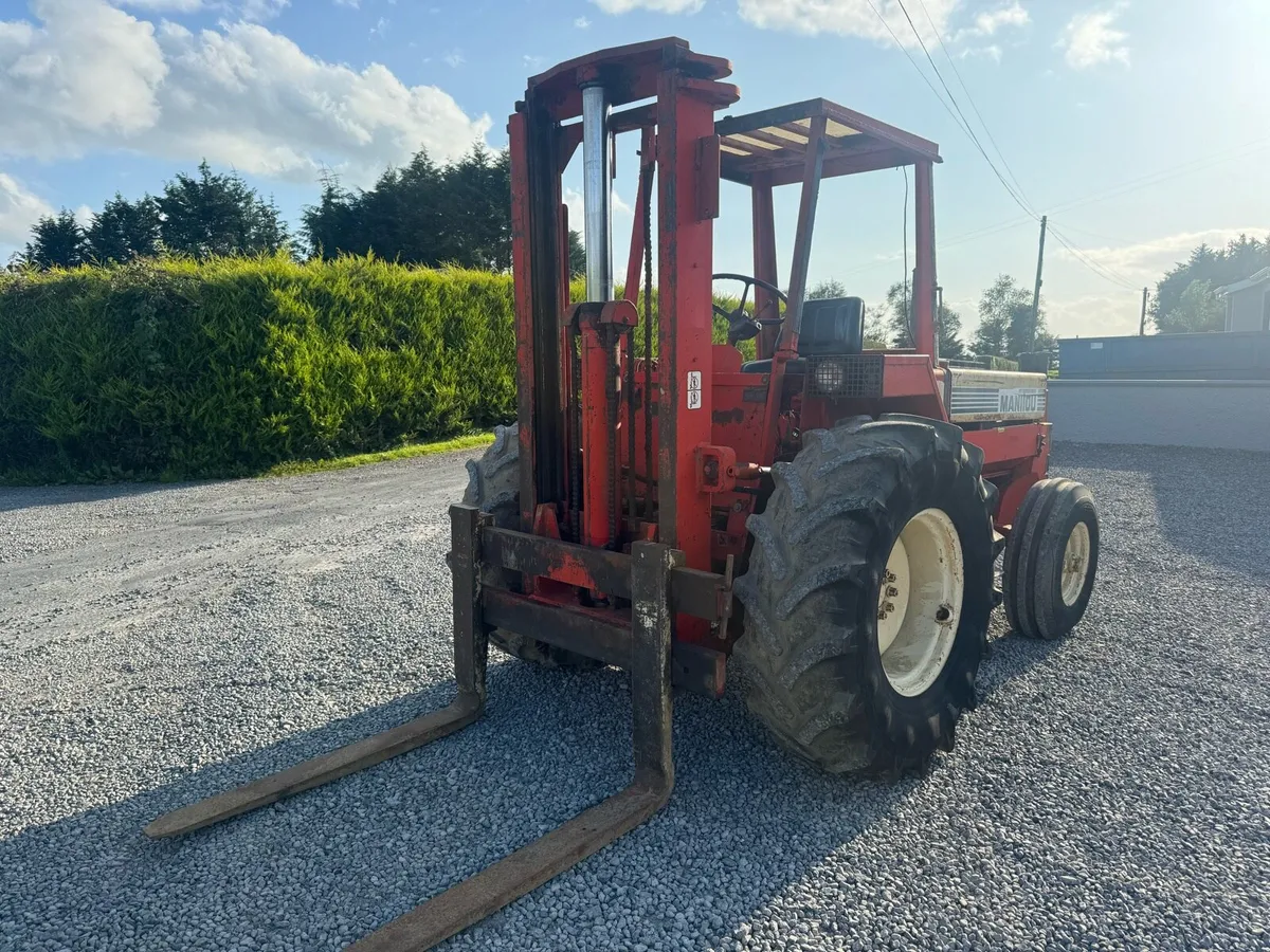 Manitou mb26 rough terrain forklift - Image 3