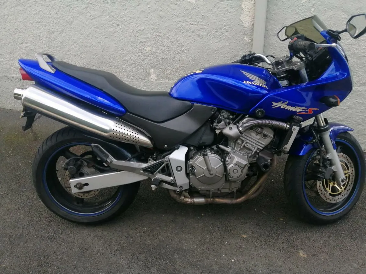 2002 honda cb 600 hornet S - Image 1