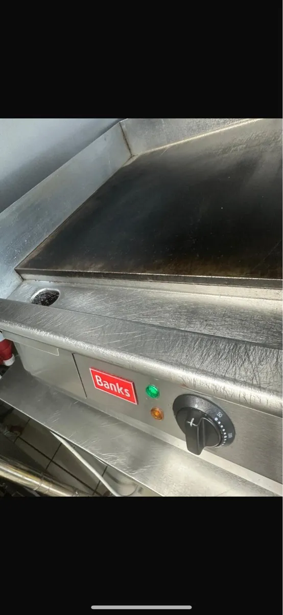 Banks Hot Plate Grill - Image 1