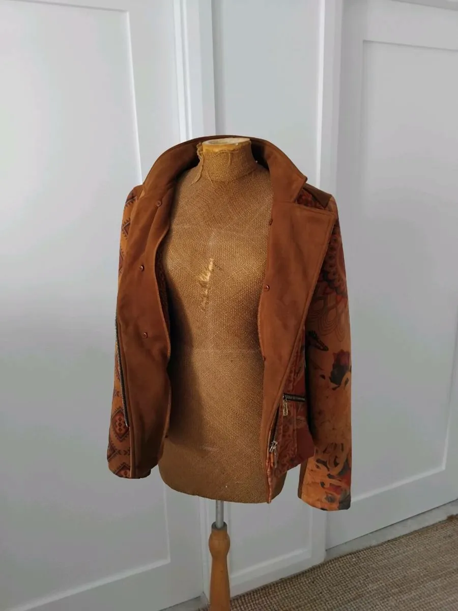 Womens Suede jacket - Image 2