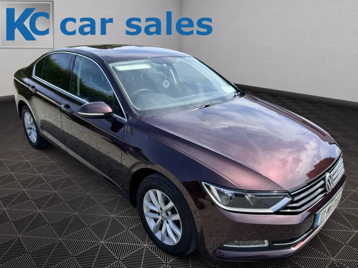 Volkswagen Passat 2017 - Image 2