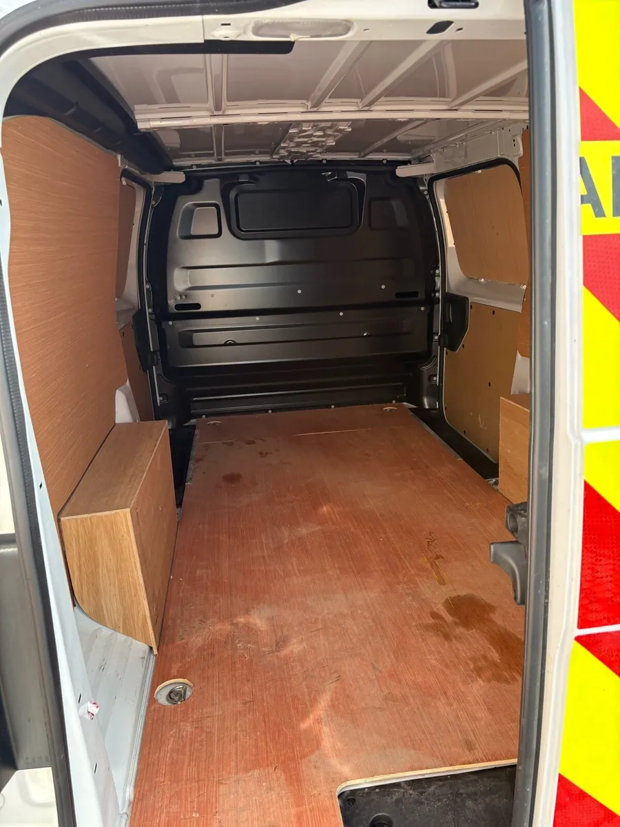 2024 Vauxhall Vivaro F2900 Prime - Image 4