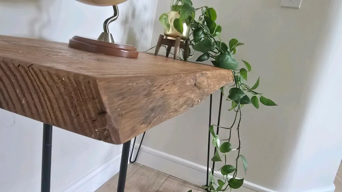 Rustic table - Image 1