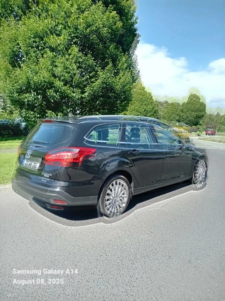 FORD FOCUS TITANIUM...LOW MILEAGE - Image 3