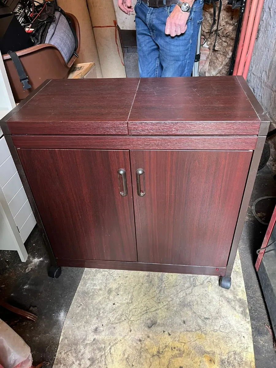 Hostess trolley - Image 1